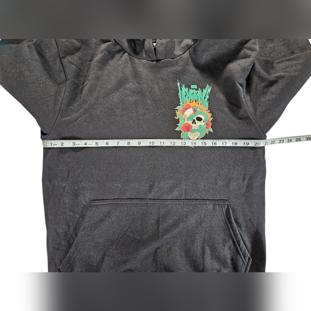 NWT Rebel Vengance Black Hoodie with Skull and Snake Graphic Size Medium - Picture 5 of 5